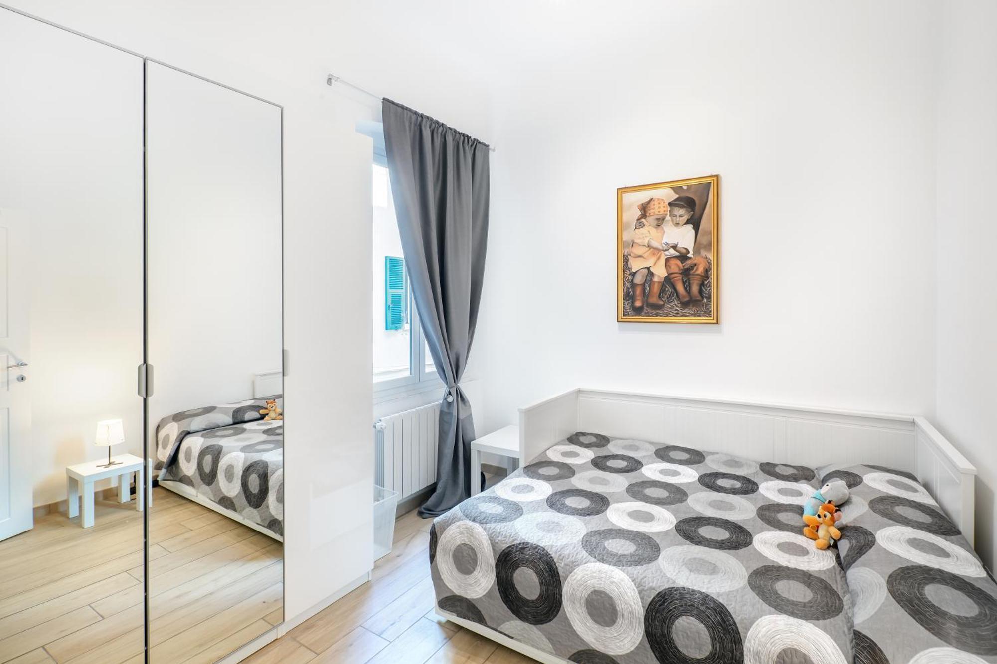 Waterfront District Apartment Генуя Экстерьер фото